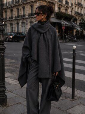 ZARA KNIT CAPE WITH CONTRASTING THREAD SCARF